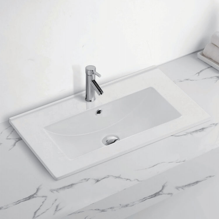 Quali sono i materiali comuni per i lavandini del bagno?